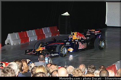 silverstone_2011_webber_red_bull_racing_f1.jpg