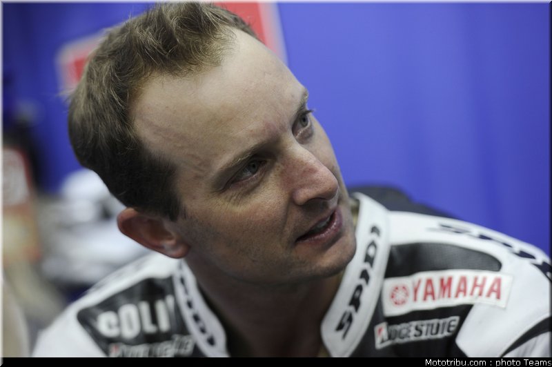moto2_edwards_13_test_valence_2010