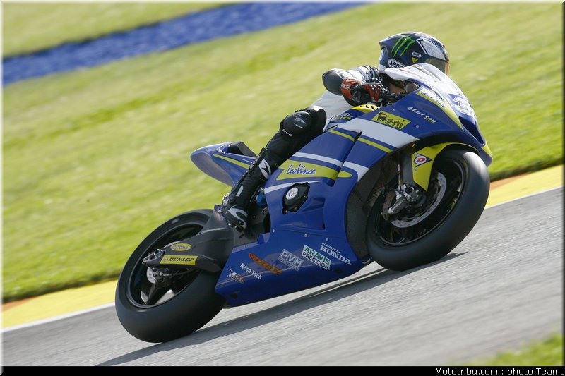 moto2_smith_32_test_valence_2010