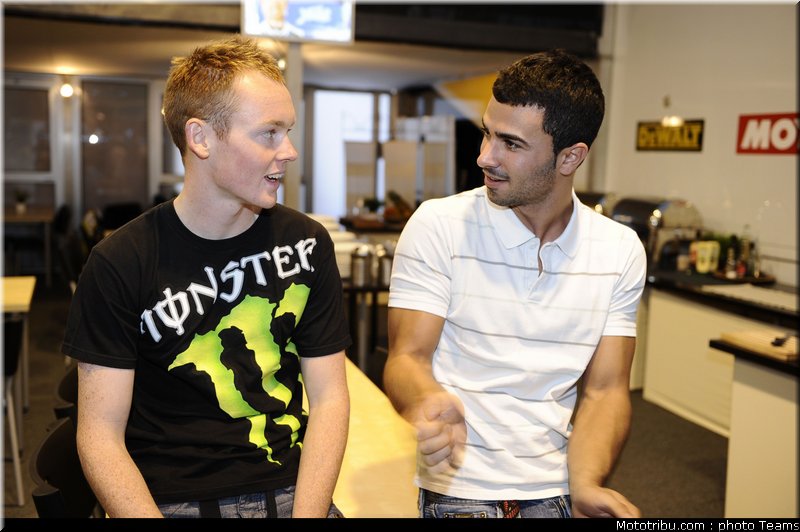 moto2_tech3_4_test_valence_2010