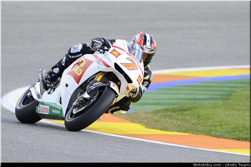 motogp_aoyama_6_test_valence_2010