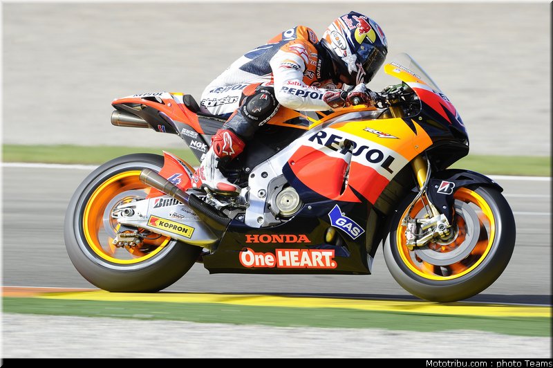motogp_dovizioso_10_test_valence_2010