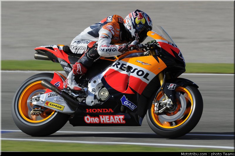 motogp_dovizioso_17_test_valence_2010