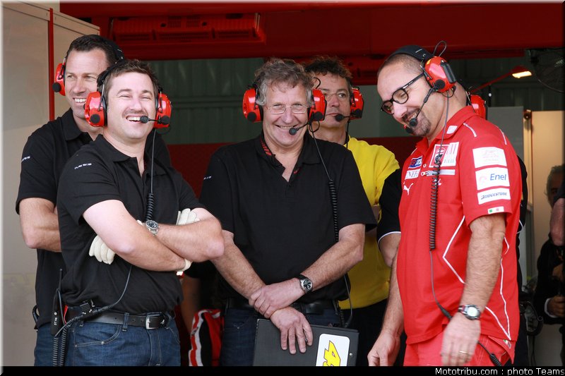 motogp_ducati_1_test_valence_2010