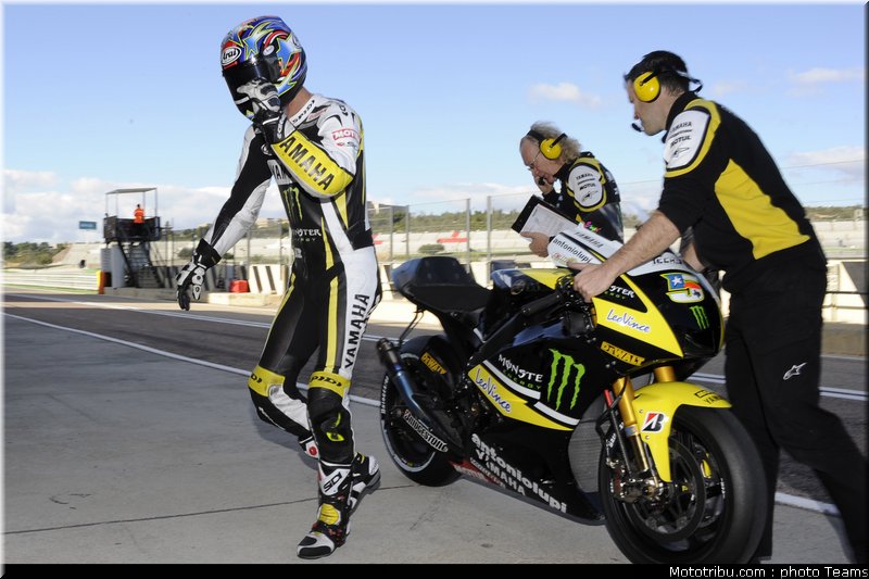 motogp_edwards_04_test_valence_2010