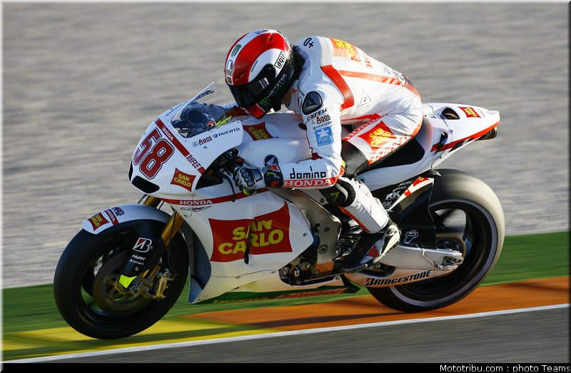 motogp_simoncelli_1_test_valence_2010
