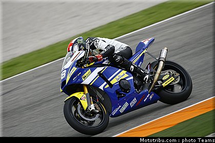 moto2_smith_09_test_valence_2010.jpg