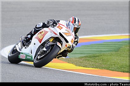 motogp_aoyama_6_test_valence_2010.jpg
