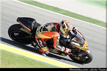 motogp_capirossi_07_test_valence_2010.jpg