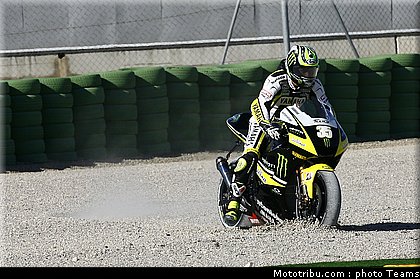 motogp_crutchlow_26_test_valence_2010.jpg