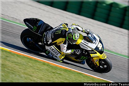 motogp_crutchlow_39_test_valence_2010.jpg