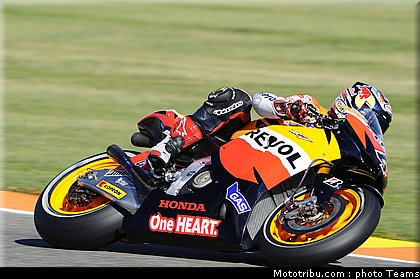 motogp_dovizioso_07_test_valence_2010.jpg