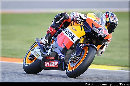 motogp_dovizioso_08_test_valence_2010.jpg