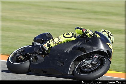 motogp_rossi_014_test_valence_2010.jpg