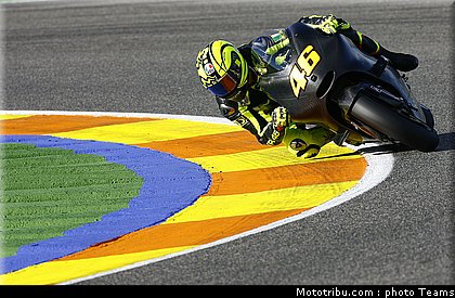motogp_rossi_024_test_valence_2010.jpg