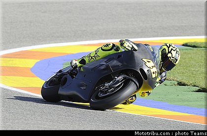 motogp_rossi_026_test_valence_2010.jpg