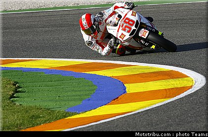 motogp_simoncelli_6_test_valence_2010.jpg