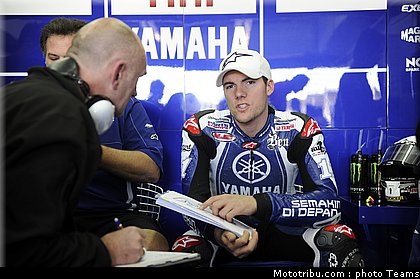 motogp_spies_12_test_valence_2010.jpg