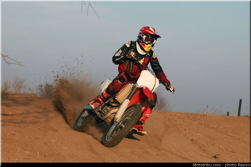 marc_marquez_cross_2012_017