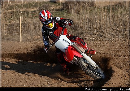 marc_marquez_cross_2012_009.jpg
