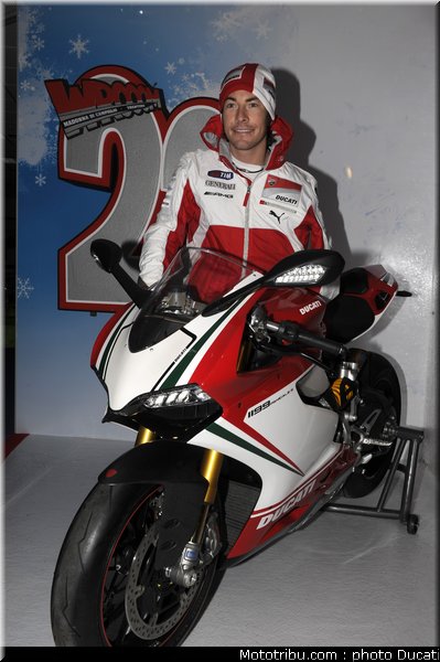 motogp_2012_ducati_vrooom_002