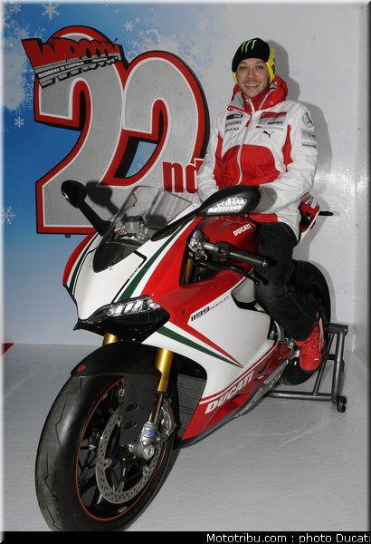 motogp_2012_ducati_vrooom_003