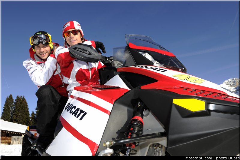 motogp_2012_ducati_vrooom_033