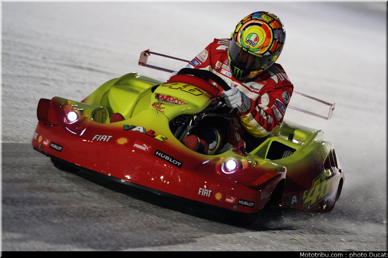 motogp_2012_ducati_vrooom_048
