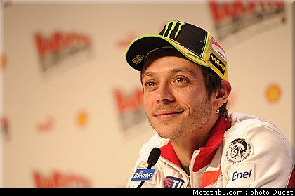 motogp_2012_ducati_vrooom_017.jpg