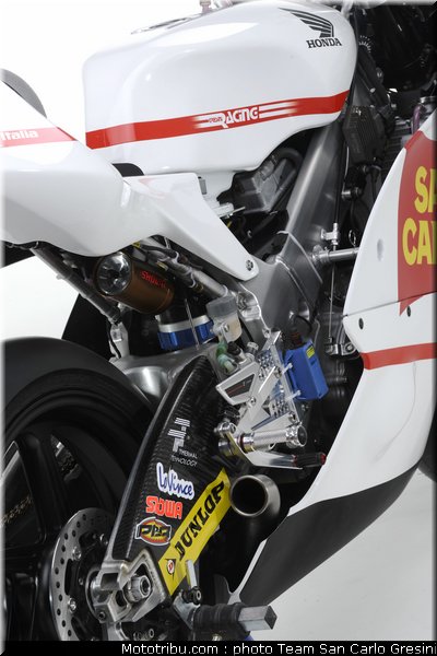 team_gresini_antonelli_08