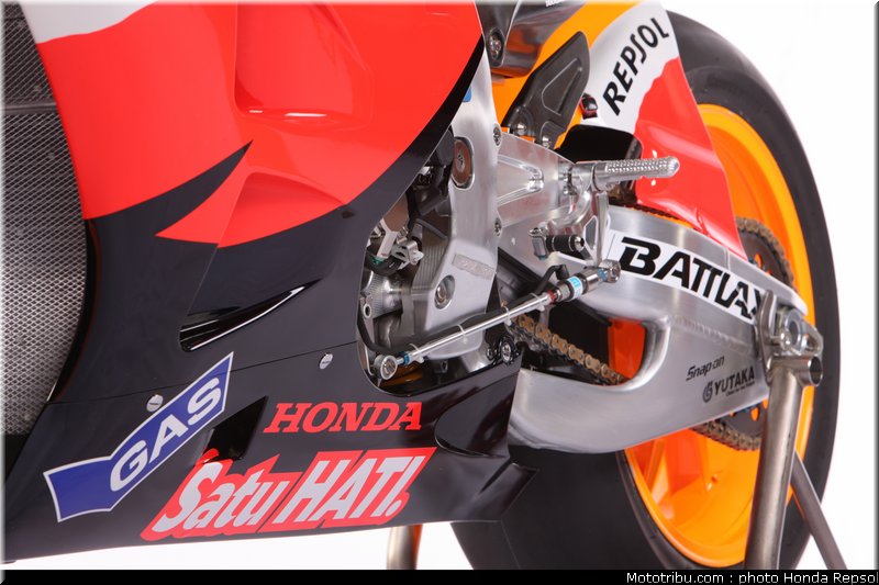 honda_rc213v_2012_008