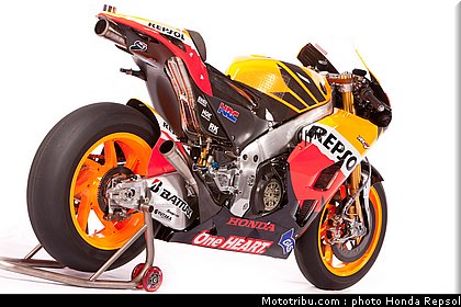 honda_rc213v_2012_001.jpg