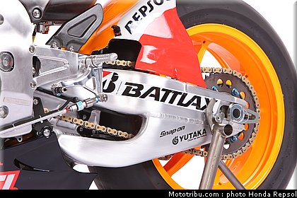 honda_rc213v_2012_007.jpg
