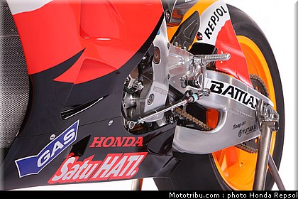 honda_rc213v_2012_008.jpg