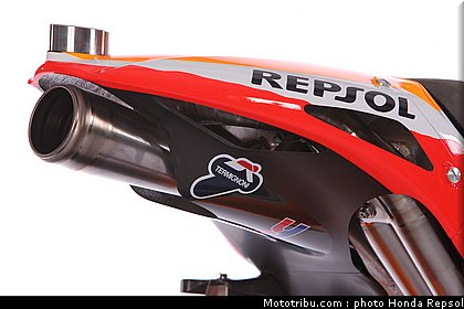 honda_rc213v_2012_011.jpg