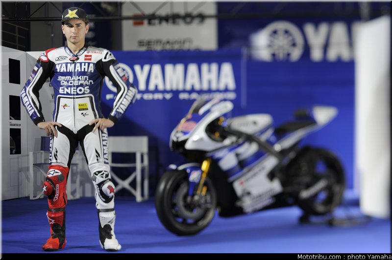 lorenzo_09_motogp_2012_team_yamaha