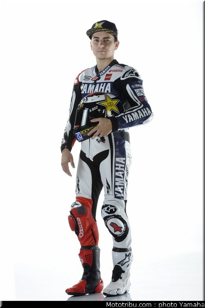 lorenzo_18_motogp_2012_team_yamaha