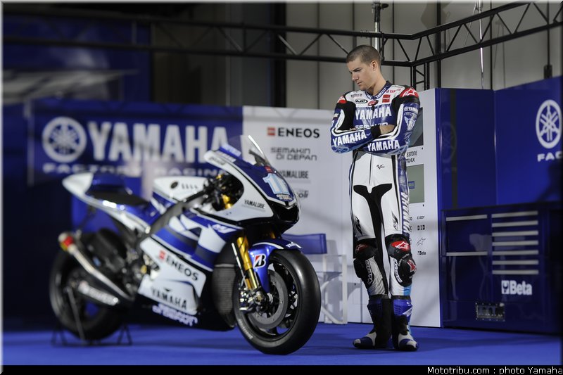 spies_09_motogp_2012_team_yamaha