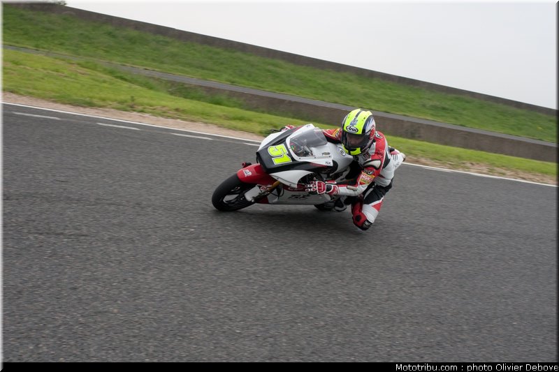 kenta_fuji_3_moto_3_team_cip_carole_2012