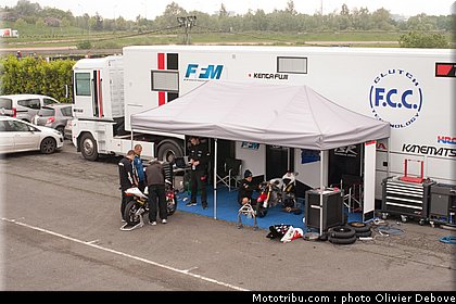 003_moto_3_team_cip_carole_2012.jpg