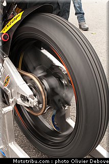 011_moto_3_team_cip_carole_2012.jpg