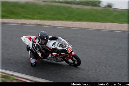 alan_techer_01_moto_3_team_cip_carole_2012.jpg