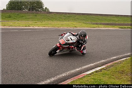 alan_techer_05_moto_3_team_cip_carole_2012.jpg