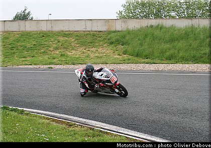 alan_techer_09_moto_3_team_cip_carole_2012.jpg