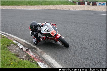 alan_techer_15_moto_3_team_cip_carole_2012.jpg