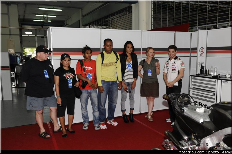 bradl_067_motogp_2012_malaisie_test