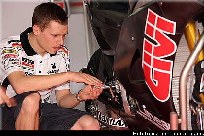 bradl_078_motogp_2012_malaisie_test.jpg