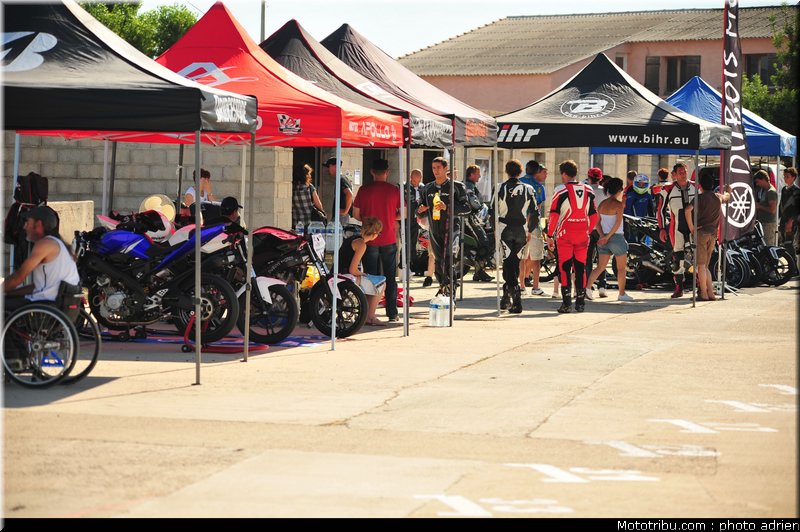 paddock_001_ecole_de_pilotage_zf_grand_prix_zarco_fellon_louis_rossi_ete_2012