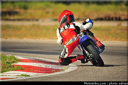 fellon_lorenzo_018_ecole_de_pilotage_zf_grand_prix_zarco_fellon_louis_rossi_ete_2012.jpg