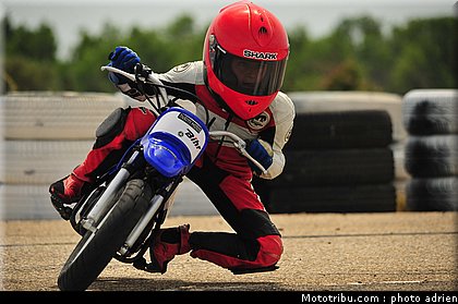 fellon_lorenzo_024_ecole_de_pilotage_zf_grand_prix_zarco_fellon_louis_rossi_ete_2012.jpg